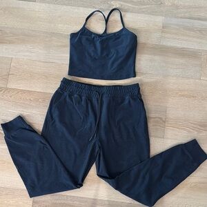 Beyond Yoga Set